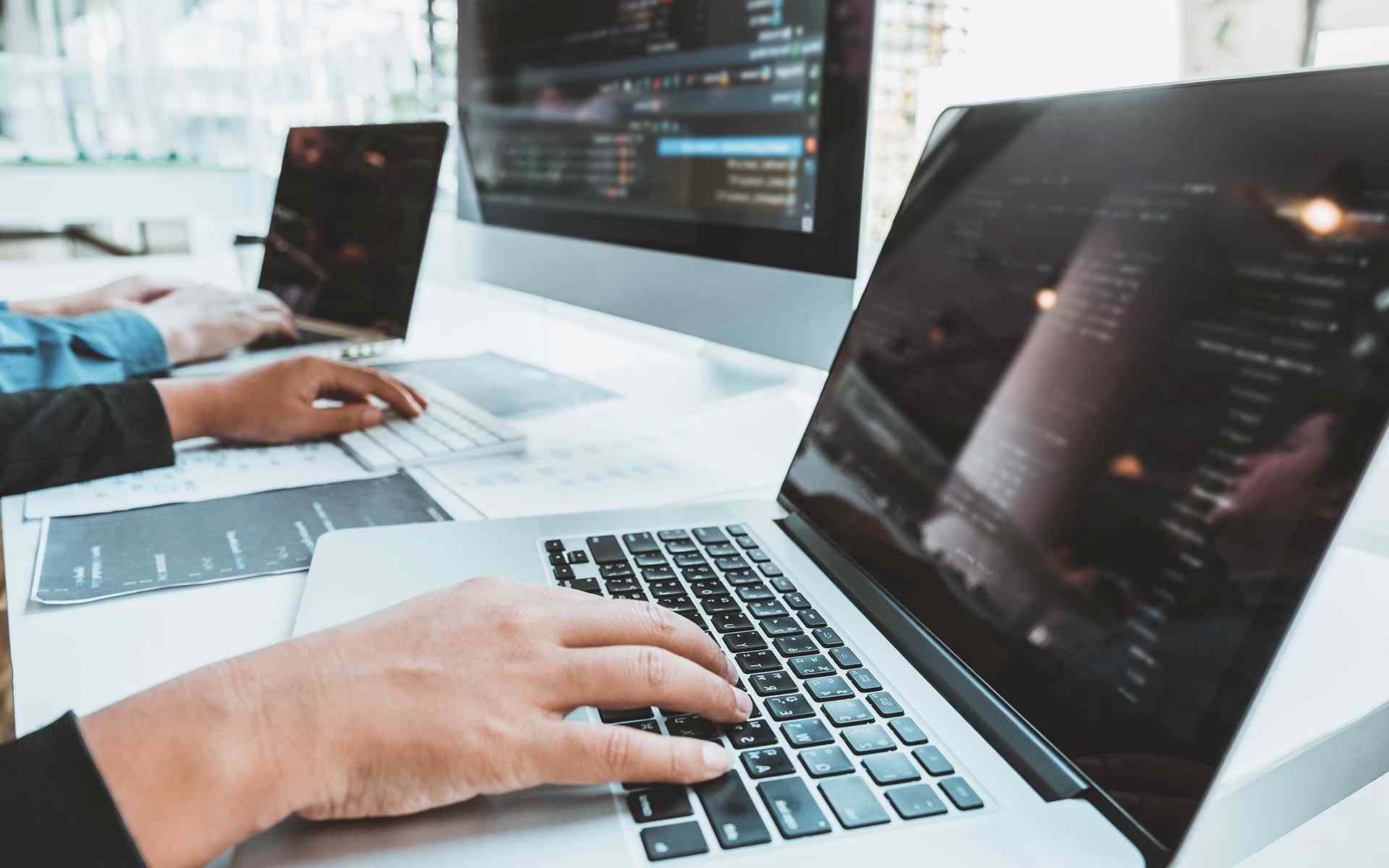 7 Strategies to Managing Multiple Clients on Windows Efficiently